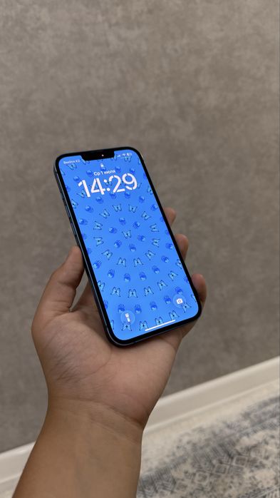 Продам IPhone 13 mini 128/6