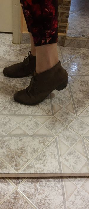 Дамски обувки естествен велур