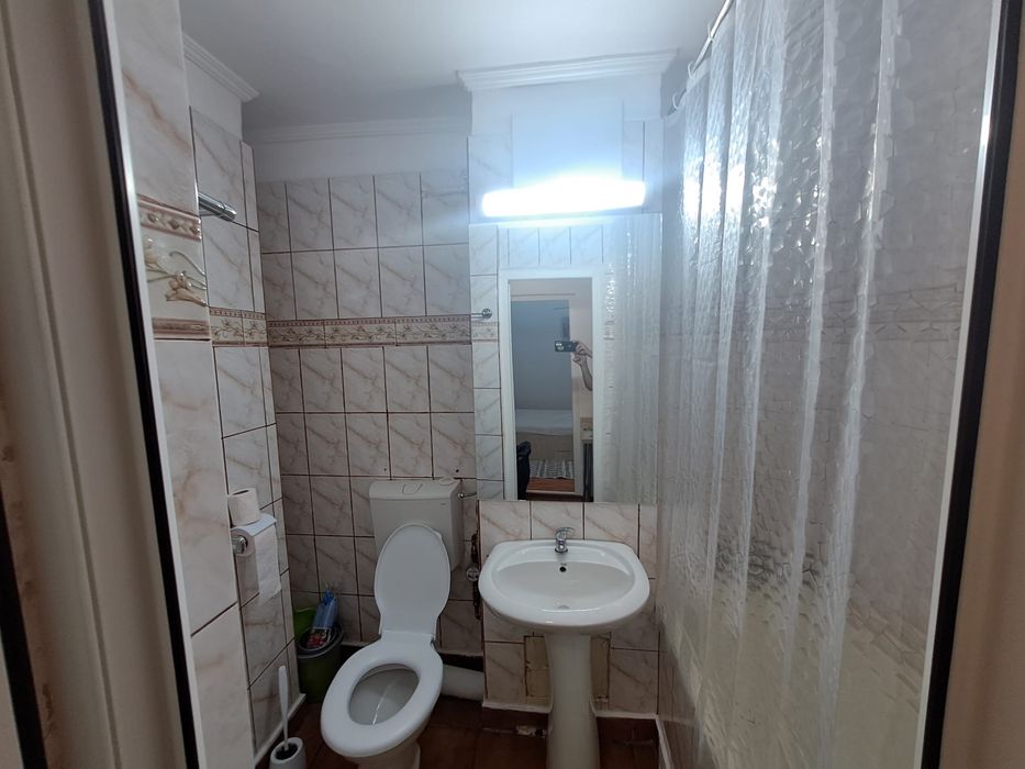 Proprietar inchiriez garsoniera Popa Sapca
