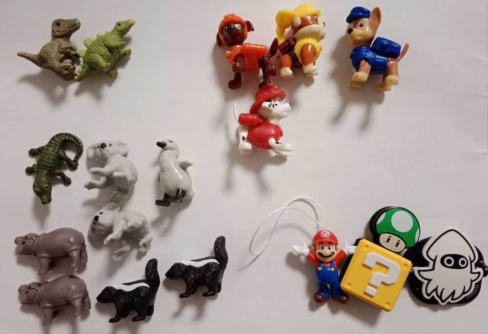 Киндер игрушки разные