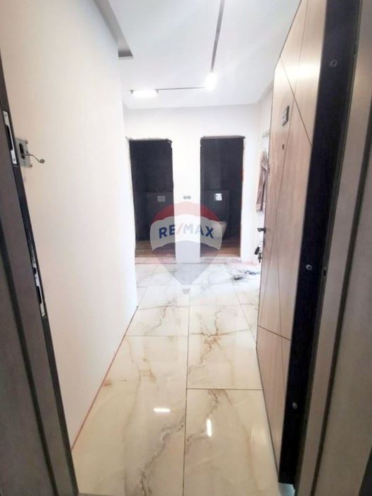 Продава се Тристаен апартамент в Варна, м-т Траката - 92 кв.м за 2109 €/кв.м - Снимка #10