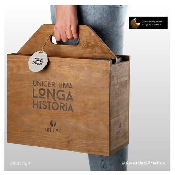 Деревянные подарочные коробки на заказ