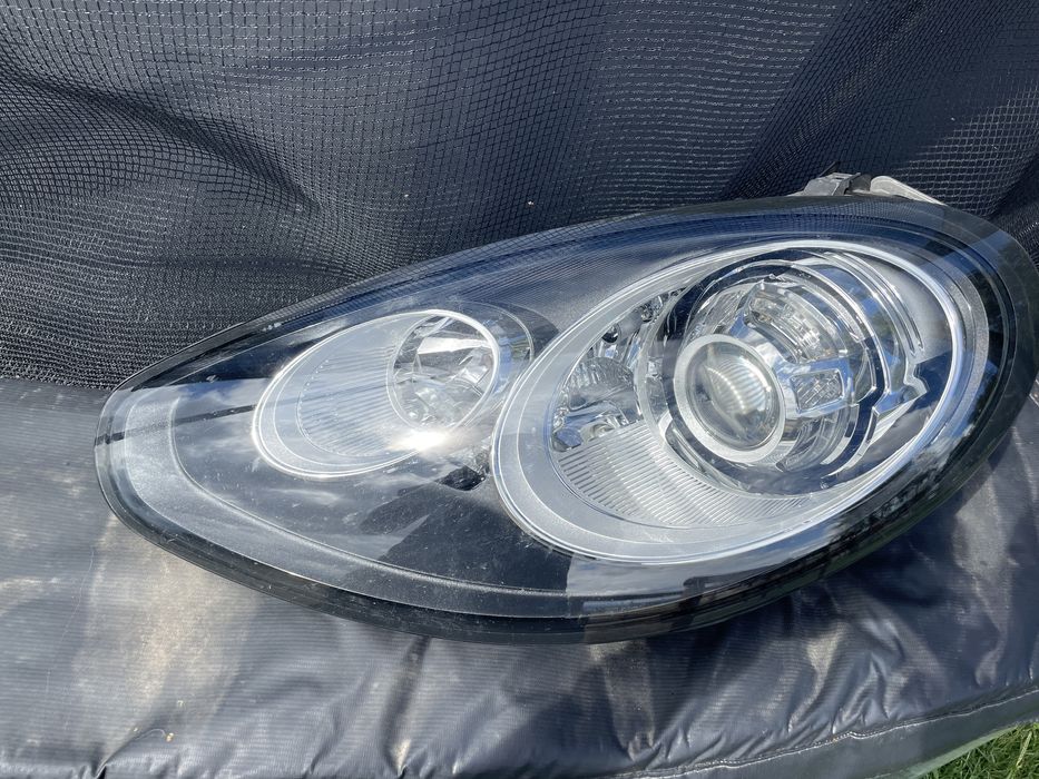 Ляв фар Porsche Panamera Facelift