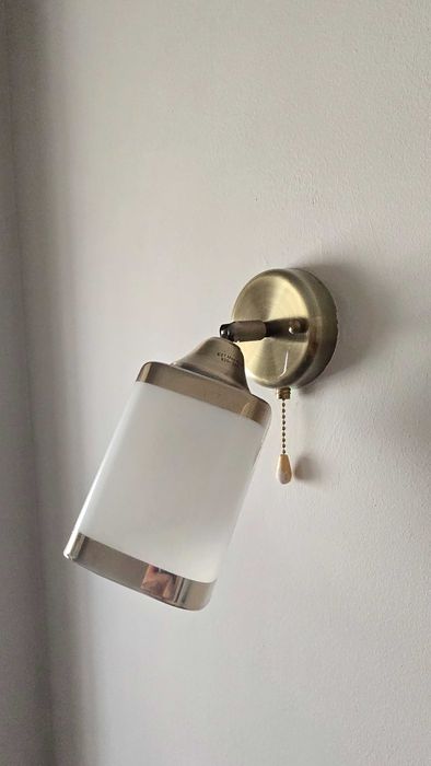 Люстры и бра б/у