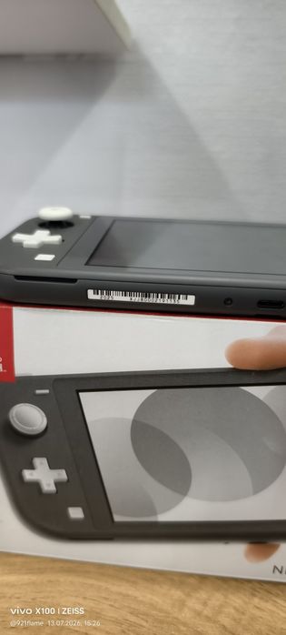 Nintendo switch lite