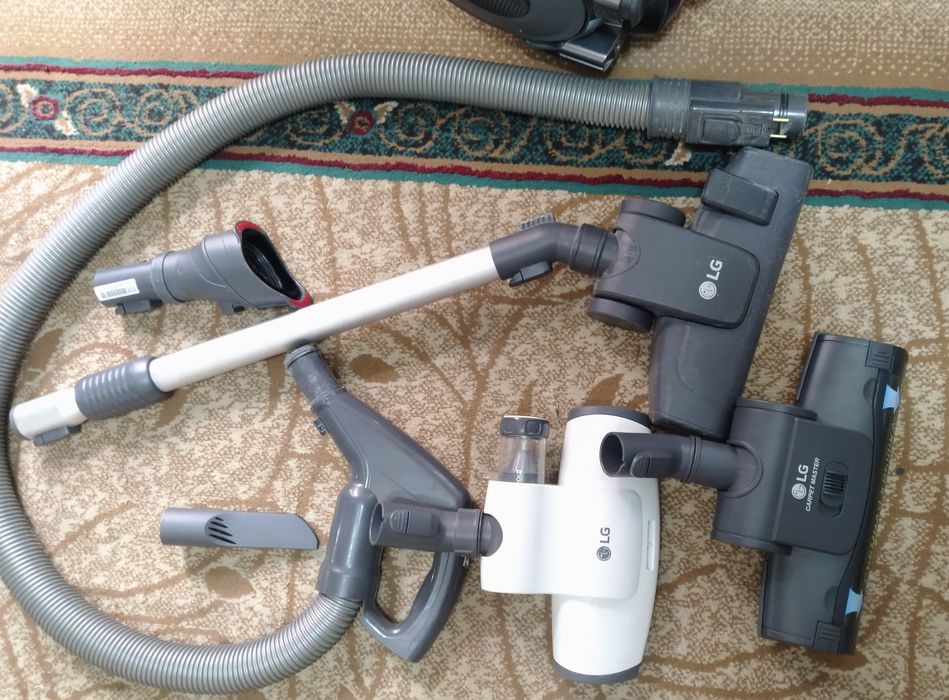Пылесос LG продается