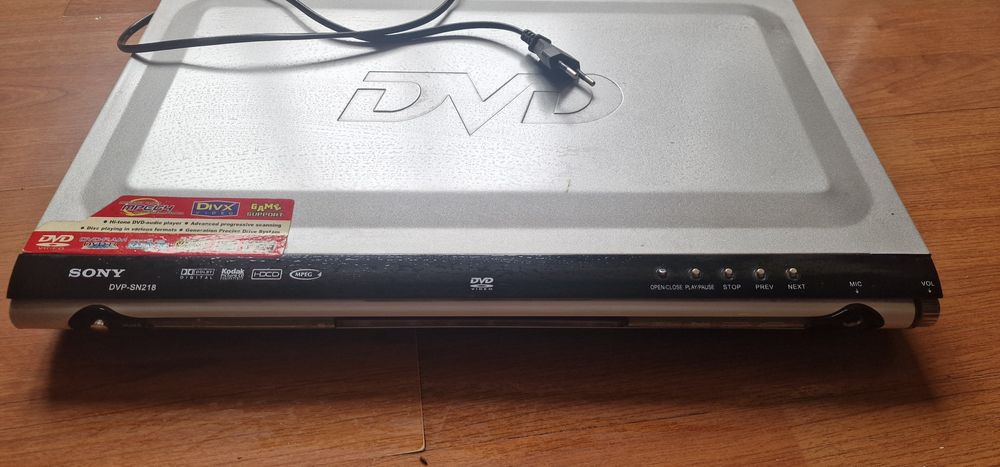 Видеомагнитофон Sony