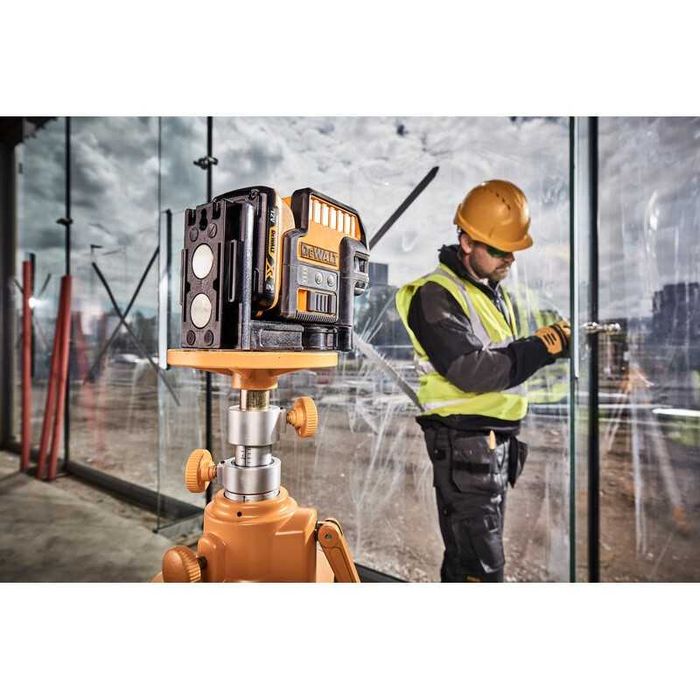 Лазерен нивелир DeWALT DCE0825D1G