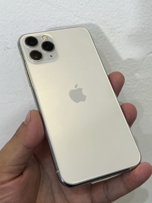 Продам Iphone 11 pro 64 GB