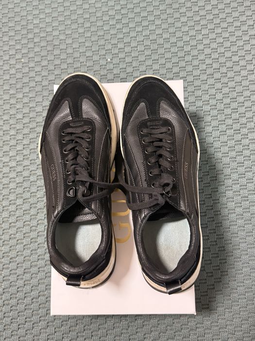 Мъжки обувки Guess