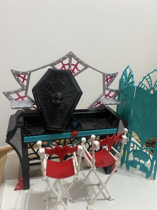 Монстер Хай Игрушечный набор гримерка