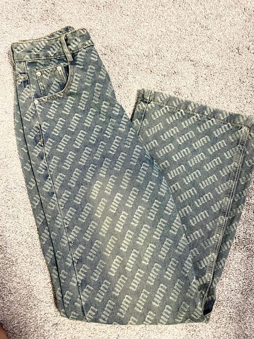 Топ актуален модел дънки Miu. S