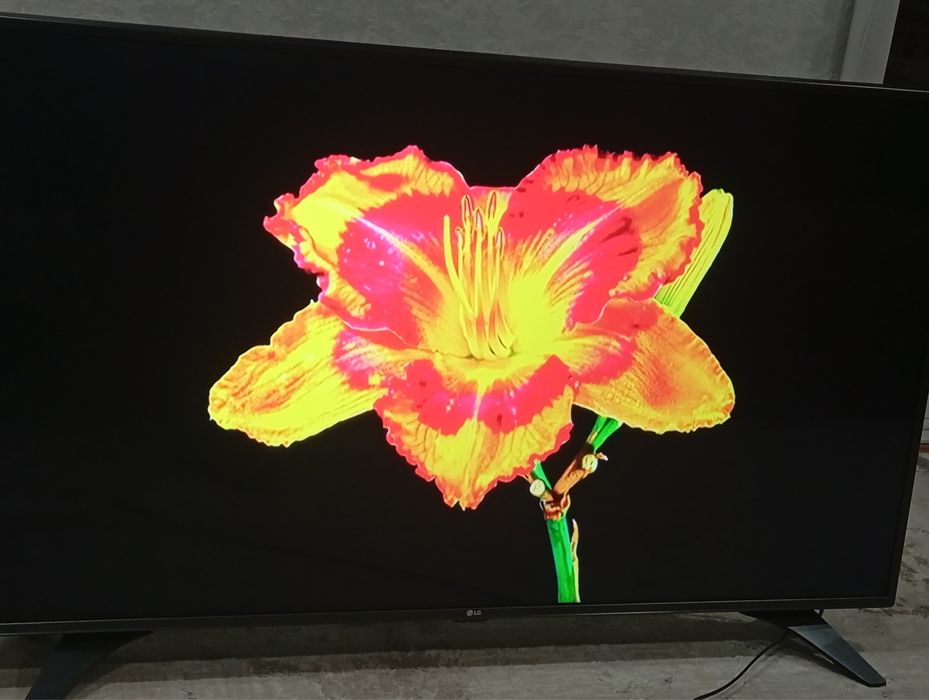 продам телевизор