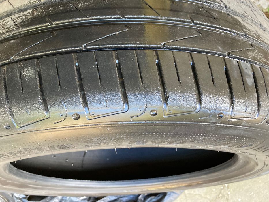 Автомобилни гуми за джип, 235/55/19 цола 2 бр. и 255/50/19 цола 2 бр.