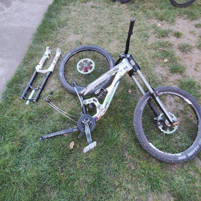 Bicicleta cu bascula rupta