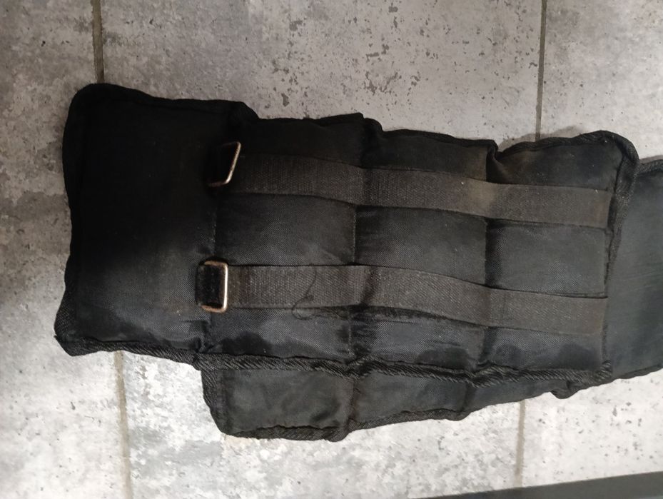 2 greutăți cu nisip pentru picioare.