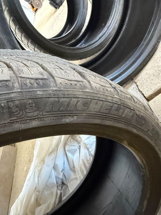 4 гуми - 3бр Vredestein, 1Michelin