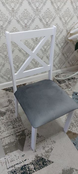 Стулья новый 4штук
