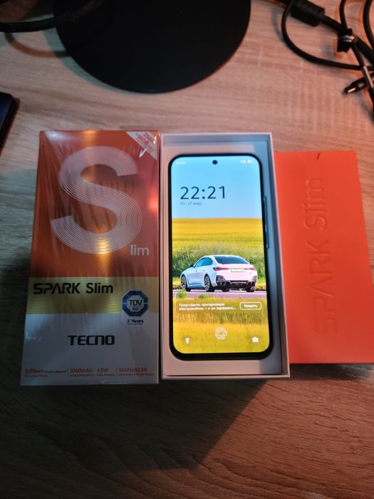 Tecno Spark Slim