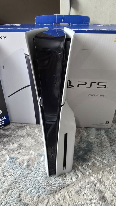 Playstation 5 slim 1tb