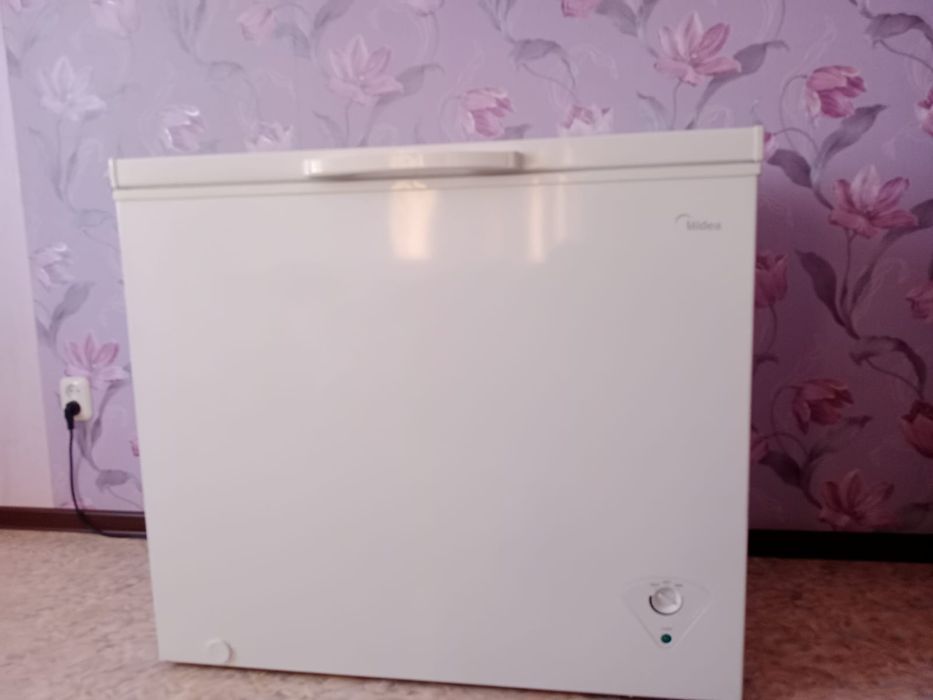 Морозильная камера Ларь