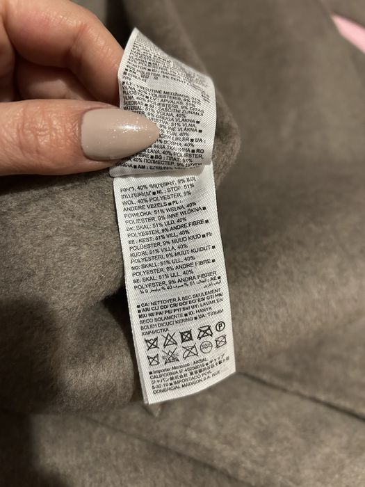 GAP уникално палто с вграден сваляем шал