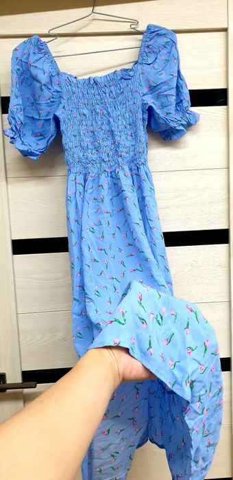 Платье для  девочкй 50сум