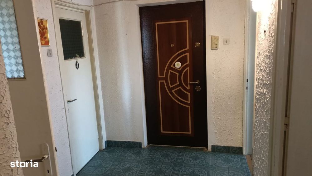 Apartament 4 camere, 90 mp, zona Spitalul Militar