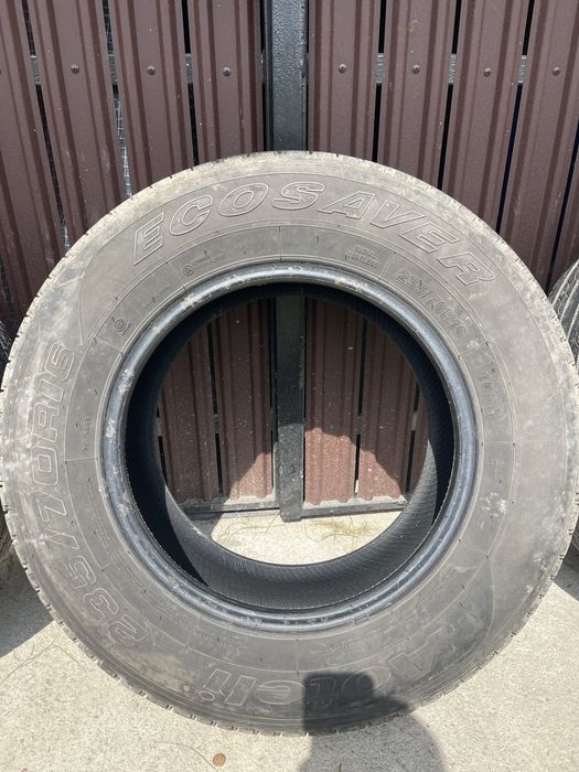 Anvelope 235/70R16