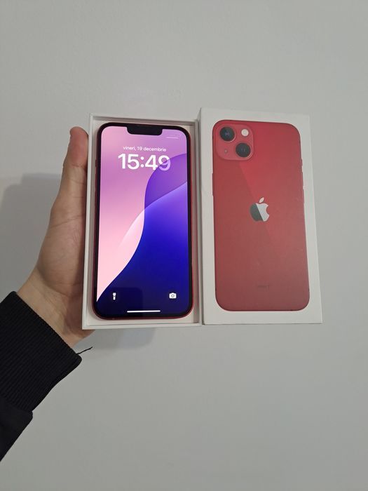 IPhone 13 Red produkt/albastru