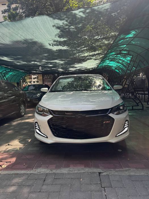 Chevrolet Onix premier