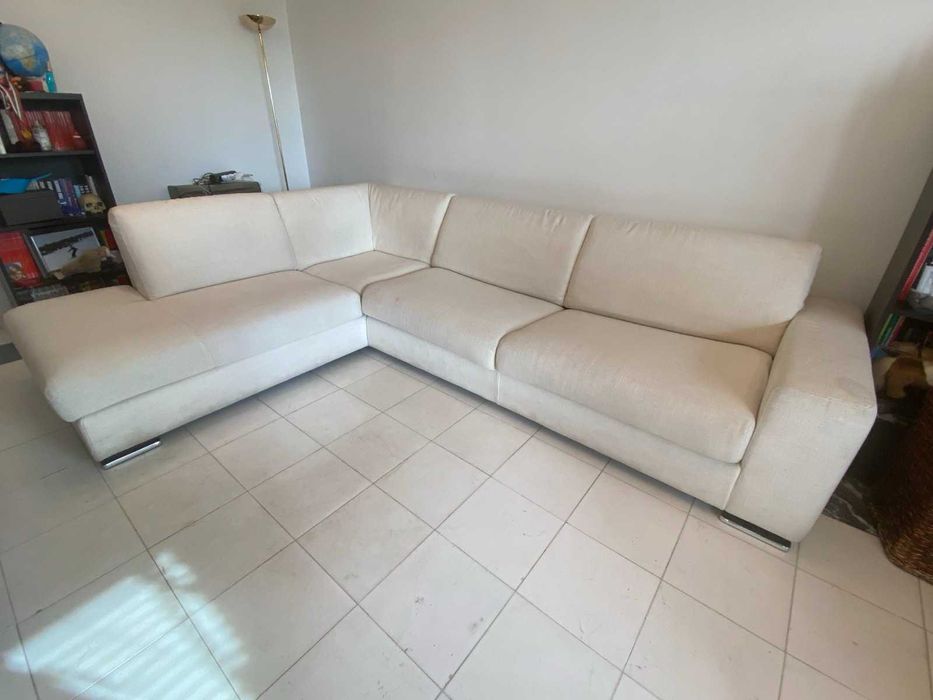 Разтегателен диван