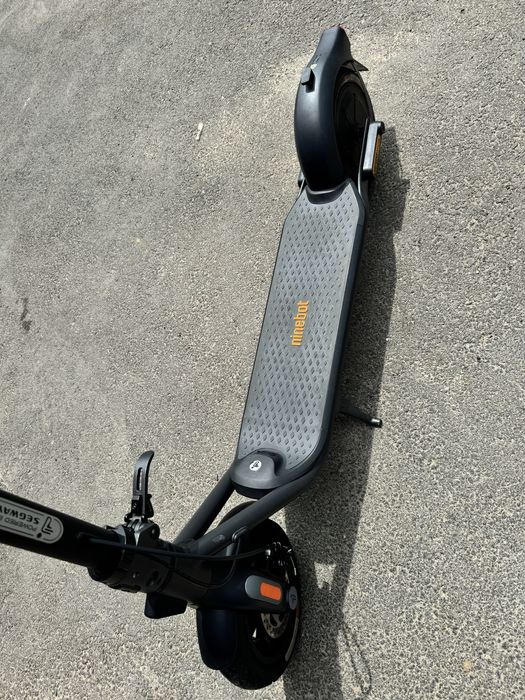 Ninebot F2 почти новый
