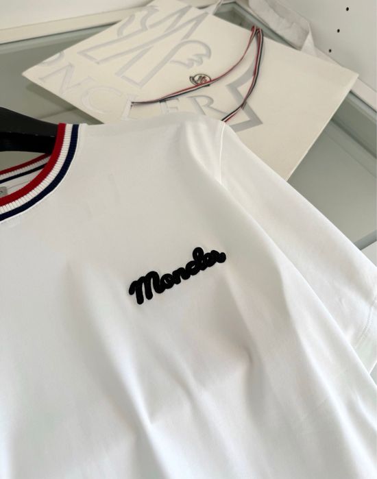 Tricou Moncler , calitate premium , pe comanda , nou , M