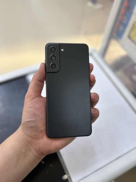 Samsung S21 FE 256гб