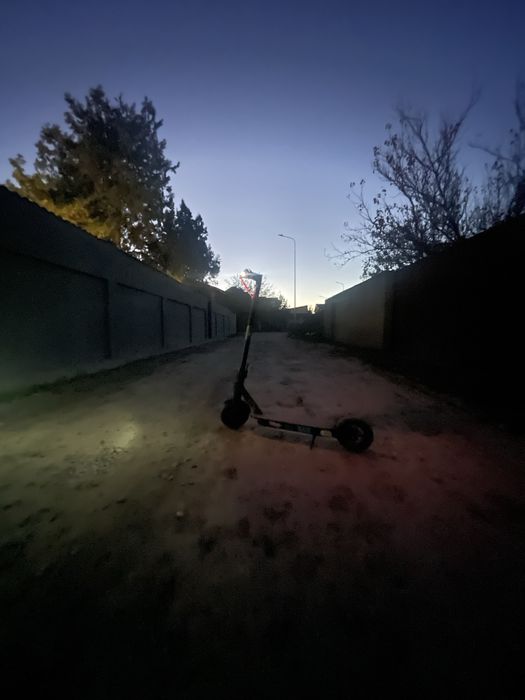 Vând trotineta Xiaomi Mi pro 2 in stare foarte buna