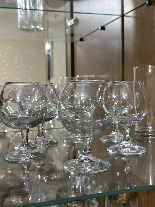 ПРОДАМ бокалы (коньячницы)