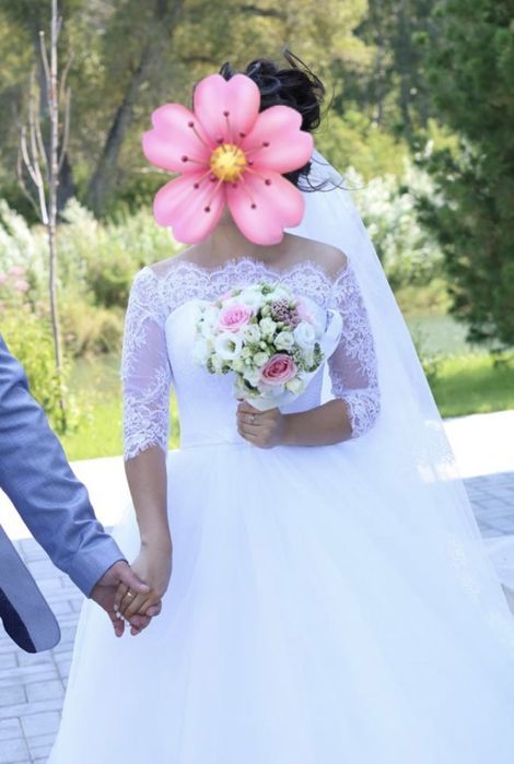 Свадебное платье