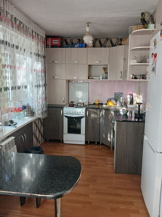 Сдам трехкомнатную