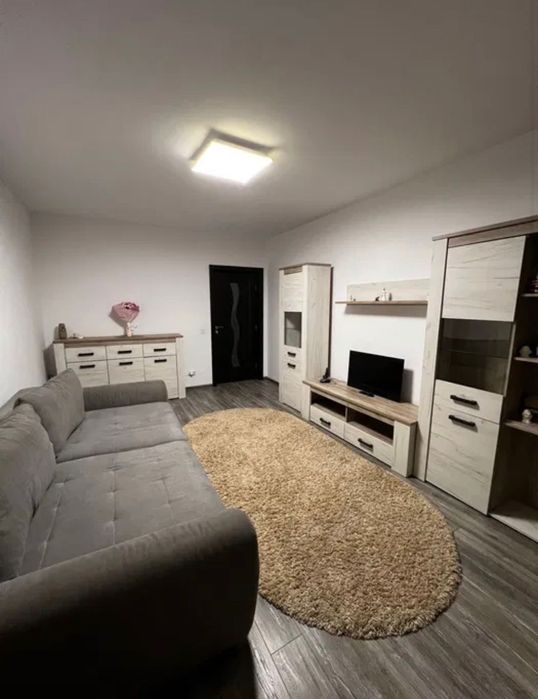 Apartament 3 camere de închiriat Bulevardul Alexandru cel Bun Iasi