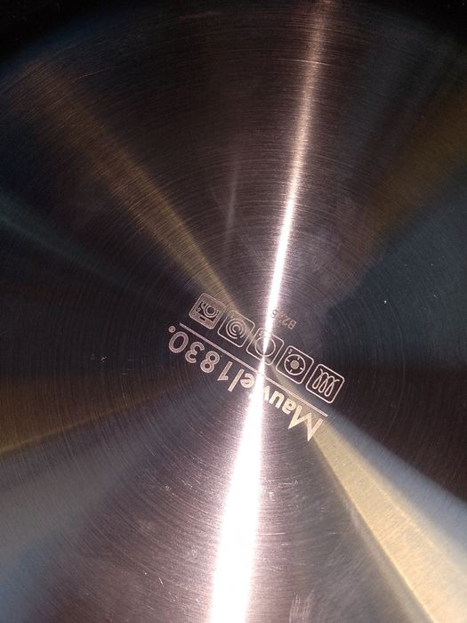 Vând tigaie mauviel