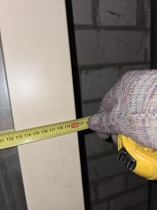 Вешалка в прихожу или коридор