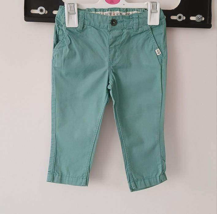 Дънки 6-9 месеца h&m