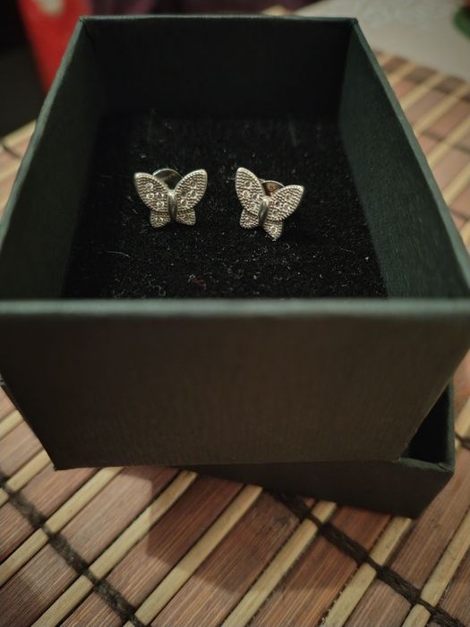 Cercei din argint - model fluture