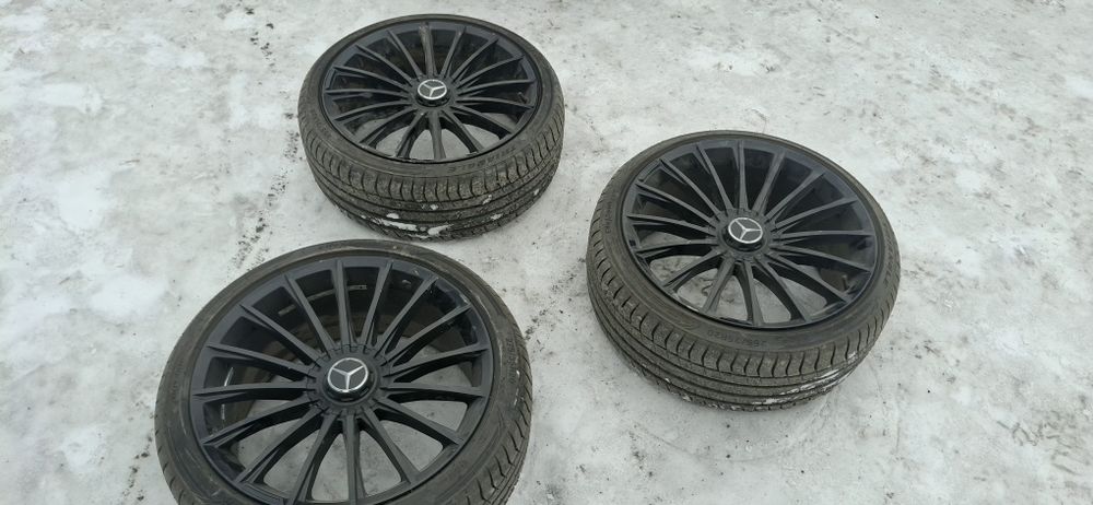 Продам диски на мерседес r20