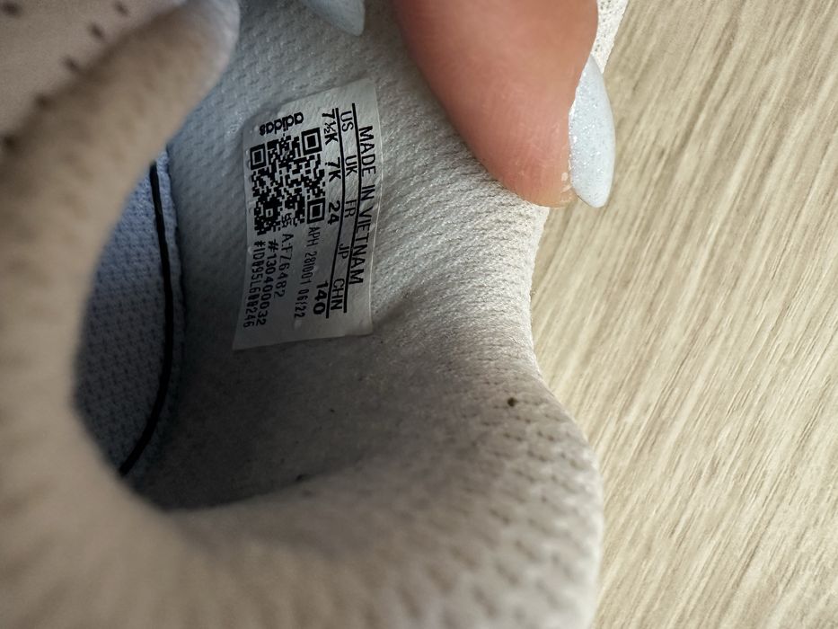 Маратонки Adidas