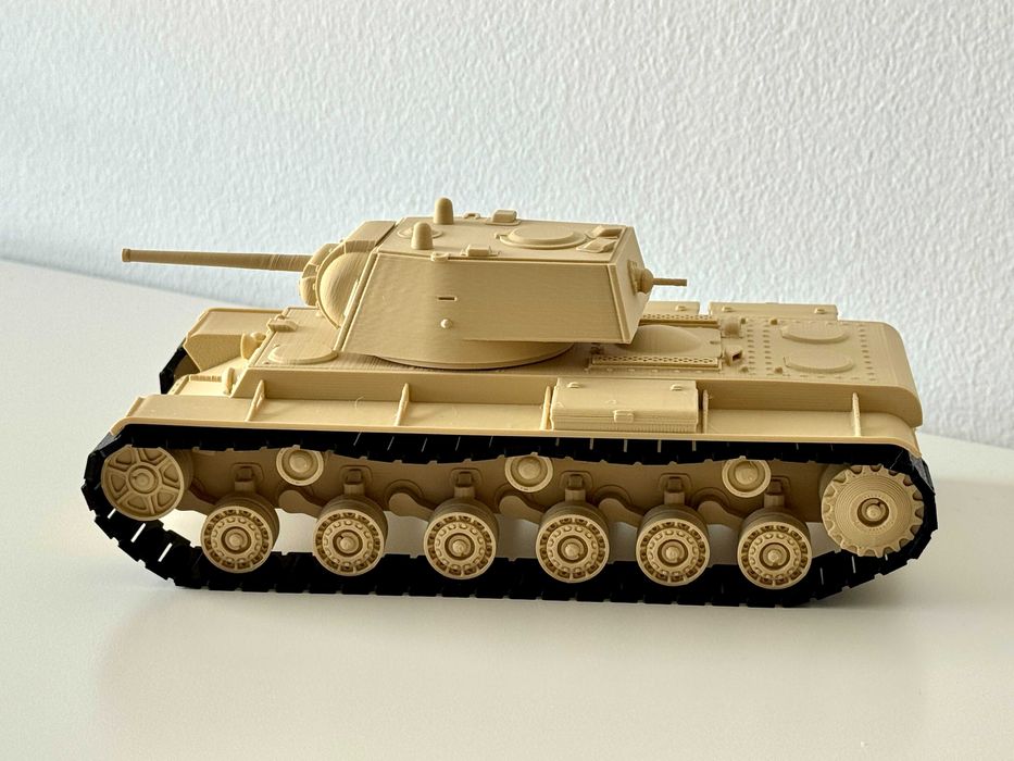 Модель тяжёлого танка КВ-1 Масштаб 1:35