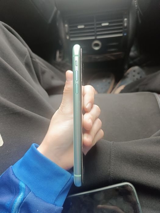 iPhone 11 64 память аккумулятор 80