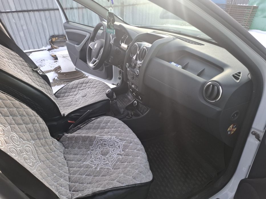 Продам рено дастер