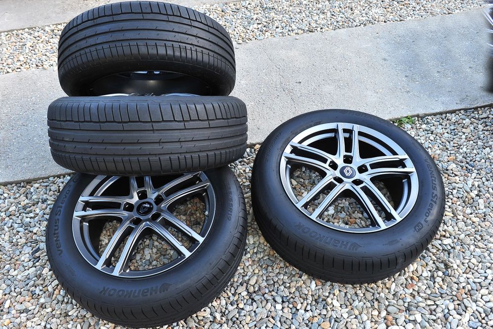 Roti/Jante Renault Espace anvelope vara 235 55 19 Hankook